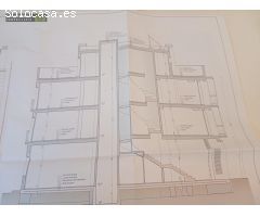 Casa a reformar en el centro de Santa Bàrbara con 424m2