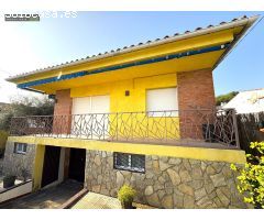Chalet en Sota Montsia, de 4 Dormitorios, Baño, Piscina Privada, y almacen