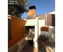 Chalet en Sota Montsia, de 4 Dormitorios, Baño, Piscina Privada, y almacen