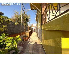Chalet en Sota Montsia, de 4 Dormitorios, Baño, Piscina Privada, y almacen