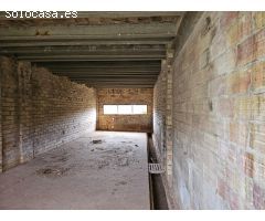 ANTIGUAS NAVES DE CERDOS EN VENTA