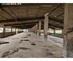 ANTIGUAS NAVES DE CERDOS EN VENTA