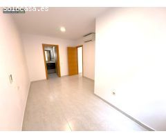 Apartamento Seminuevo de 2 Dormitorios y 2 Baños a 250 m de la playa