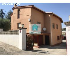 Chalet en Venta en Cervera, Lleida