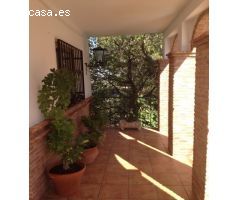 Chalet en Venta en Bedmar Y Garciez, Jaén