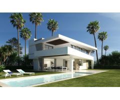 Chalet  independiente cerca de 3 campos de golf  en Estepona
