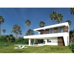 Chalet  independiente cerca de 3 campos de golf  en Estepona