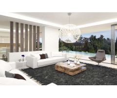 Chalet  independiente cerca de 3 campos de golf  en Estepona