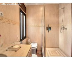 Encantadora Villa de Estilo Andaluz en la Prestigiosa Milla de Oro de Marbella