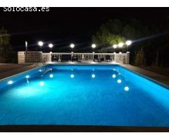 Venta de chalet en entorno privilegiado como es la Urbanización Residencial Alfinach