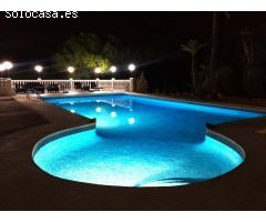 Venta de chalet en entorno privilegiado como es la Urbanización Residencial Alfinach