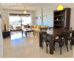 Alquiler de Apartamento de tres dormitorios en Alcaidesa Village