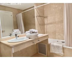 Alquiler de Apartamento de tres dormitorios en Alcaidesa Village
