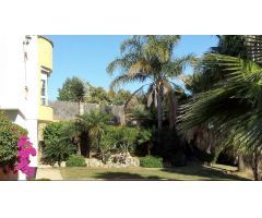 Hermosa casa independiente  a escasos minutos de distancia del centro de San Roque