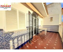 PISO DE TRES DORMITORIOS   ZONA AV. DE ANDALUCIA