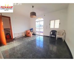 PISO DE TRES DORMITORIOS   ZONA AV. DE ANDALUCIA
