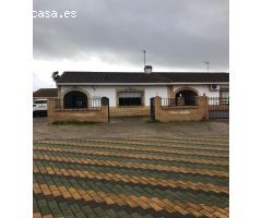 BONITO  CHALET EN VILLARUBIA DE CÓRDOBA