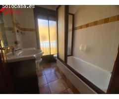 ???? Casa junto a La Corrdera de dos plantas – Espaciosa, Cálida y con Gran Potencial ?