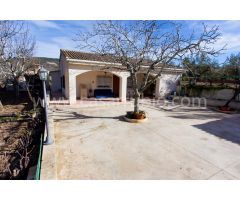 ESTUPENDA FINCA CON UN CHALET EN ONIL !!