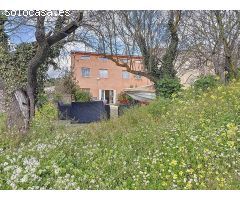 Encantadora Casa en la Urbanización La Sarga en Jijona. Tu Refugio Ideal a 35 Minutos de Alicante