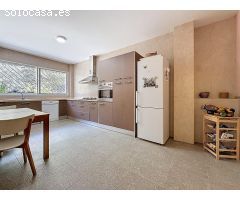 Encantador Chalet en la Urbanización Terol, Tibi: ¡Tu Refugio Ideal a Solo 15 Minutos de Alicante