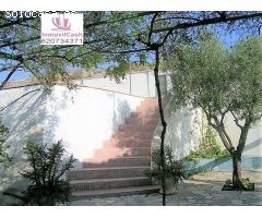 INMOVILCASH VENDE Excelente chalet URBANO en Rebolledo (Santa Ana)