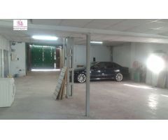 INMOVILCASH VENDE taller de chapa y pintura EN FUNCIONAMIENTO y cartera de clientes, + vivienda