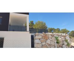 CHALET INDEPENDIENTE CON 5.000M2 DE PARCELA CON PISCINA