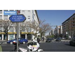 GARAJE EN EDUARDO DATO