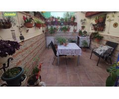 ESTUPENDA CASA EN PEDRO ABAD.