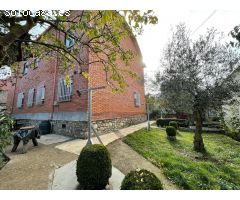 VENTA CASA CON TERRENO EN CUATROVIENTOS