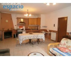 SE VENDE CASA  CON FINCA EN SAN LORENZO