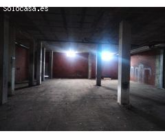 Local comercial en venta en zona Michaisa de León