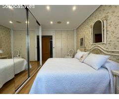 VENTA DE CASA CON PATIO EN EL BARRIO DE CUATROVIENTOS EN PONFERRADA