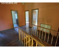 VENTA DE CASA CON PATIO EN MAGAZ DE ABAJO