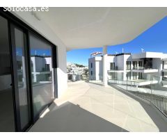 Elegante Apartamento a estrenar de 3 Dormitorios en Las Lomas del Higuerón
