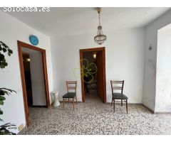 Cortijo en Venta en Zuazo de Vitoria, Almería