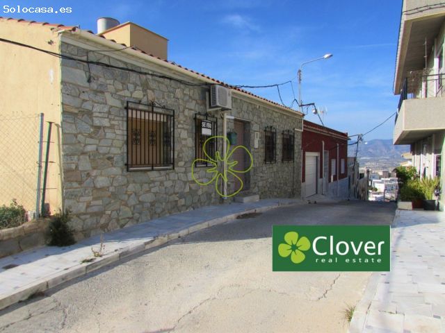 Casa de Pueblo en Venta en Macael, Almería