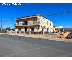 Cortijo en Venta en Arboleas, Almería