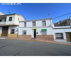 Casa de Pueblo en Venta en Albox, Almería