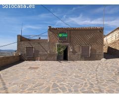 Casa de Pueblo en Venta en Zuazo de Vitoria, Almería