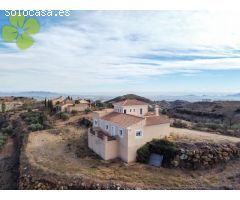 Villa en Venta en Bédar, Almería