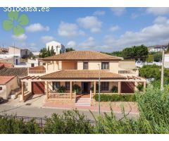 Villa en Venta en Huercal - Overa, Almería