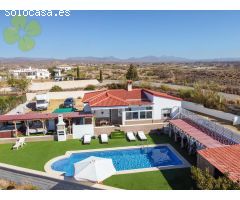 Villa en Venta en Partaloa, Almería