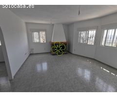 Villa en Venta en Lúcar, Almería