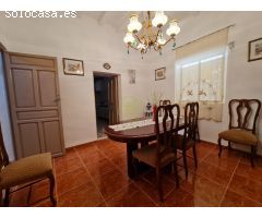 Casa de Pueblo en Venta en Zuazo de Vitoria, Almería
