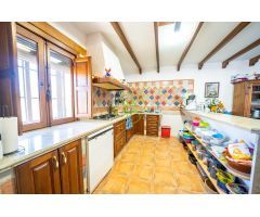 Cortijo en Venta en Cantoria, Almería