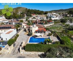 Villa en Venta en Arboleas, Almería
