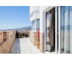 Villa Valentina - con fantásticas vistas al océano y la zona turística