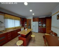 Villa en la prestigiosa Urbanización La Veleta de Torrevieja